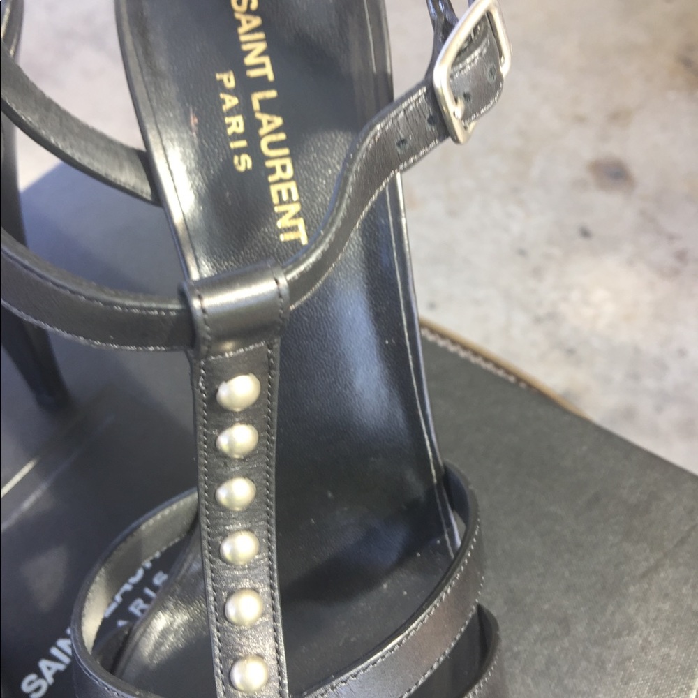 YSL Tribute Sandal - Picture 2 of 8